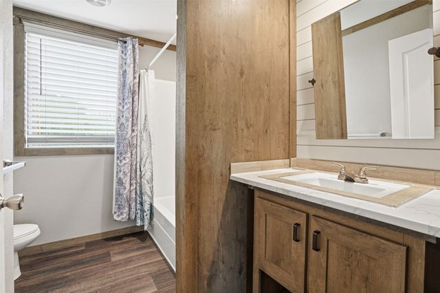 3101 Hilltop Road, Granbury, TX 76048