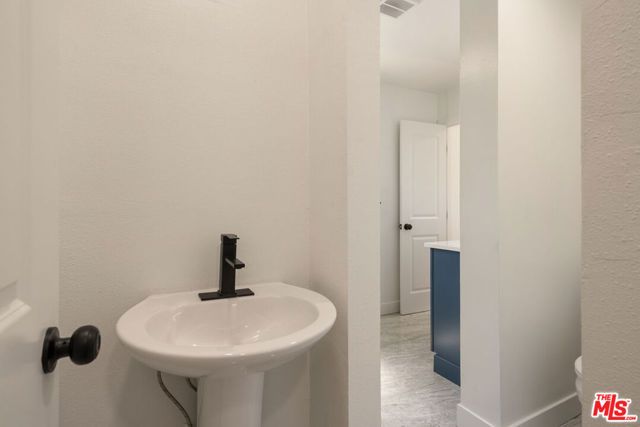 6163 Academy Avenue, Riverside, CA 92506