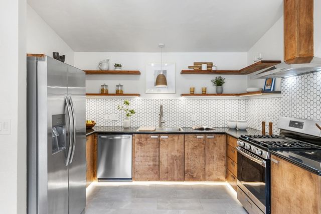 3723 3723 35Th Ave, Oakland, CA 94619