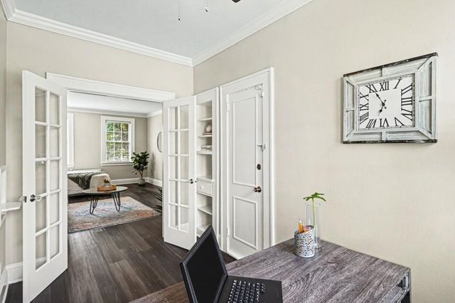 21 Peachtree Memorial Drive NW, Atlanta, GA 30309