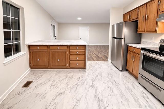 2102 Indian Trail, Forrest City, AR 72335