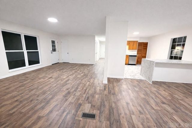 2102 Indian Trail, Forrest City, AR 72335
