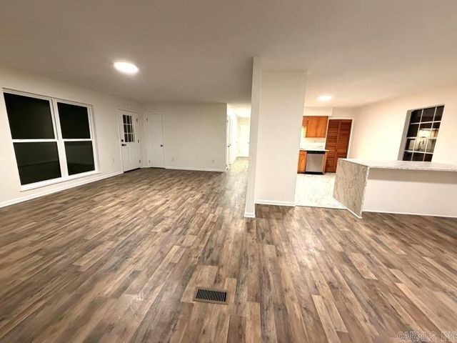 2102 Indian Trail, Forrest City, AR 72335