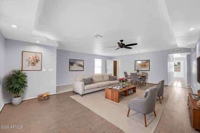 9230 N 82ND Lane, Peoria, AZ 85345