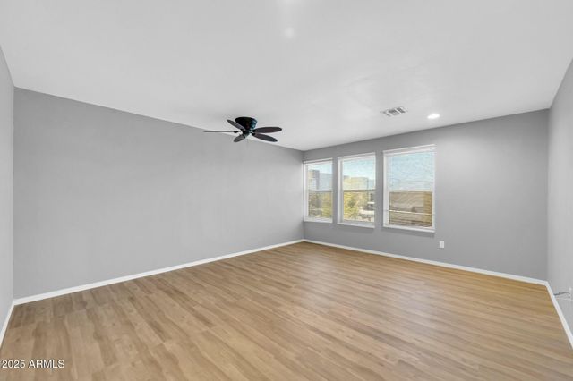 9230 N 82ND Lane, Peoria, AZ 85345