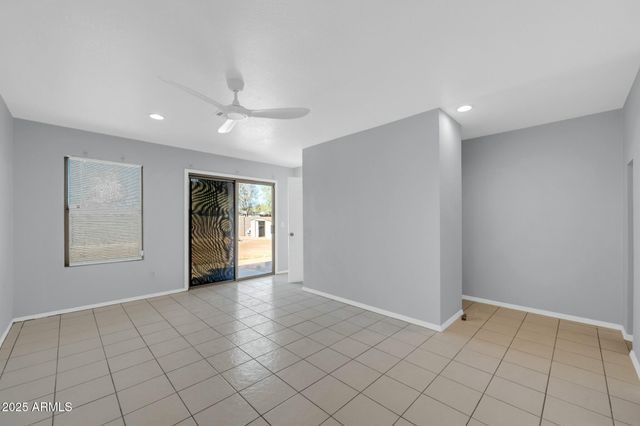 9230 N 82ND Lane, Peoria, AZ 85345