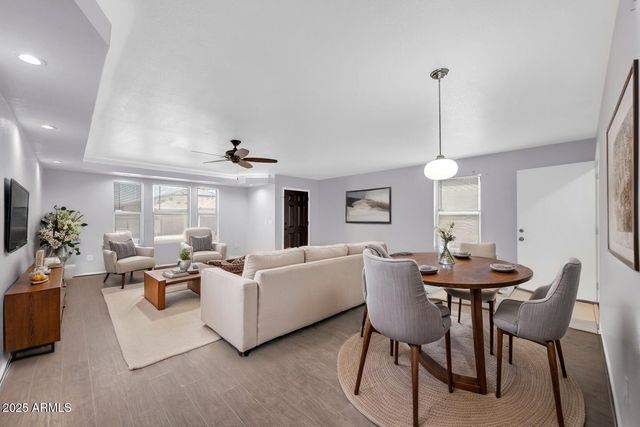 9230 N 82ND Lane, Peoria, AZ 85345