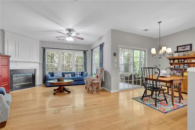 3339 Hampreston Way NW, Kennesaw, GA 30144