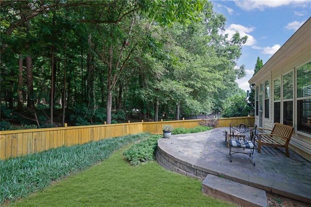 3339 Hampreston Way NW, Kennesaw, GA 30144