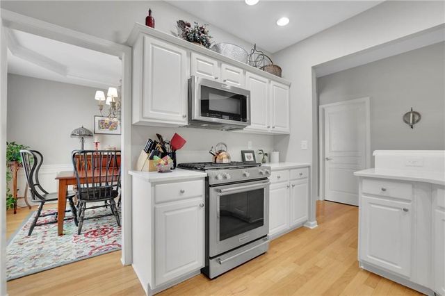 3339 Hampreston Way NW, Kennesaw, GA 30144