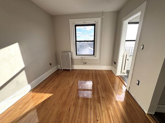 333 Broadway 34, Somerville, MA 02145