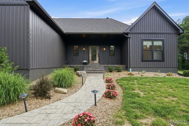 5794 Hillshire Lane, Hillsboro, MO 63050