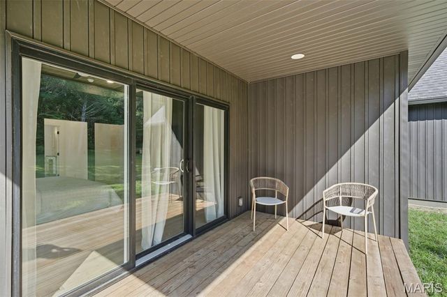 5794 Hillshire Lane, Hillsboro, MO 63050