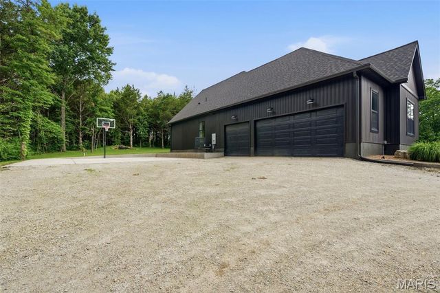 5794 Hillshire Lane, Hillsboro, MO 63050