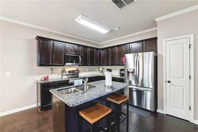 5318 Timber Hills Drive, Oakwood, GA 30566