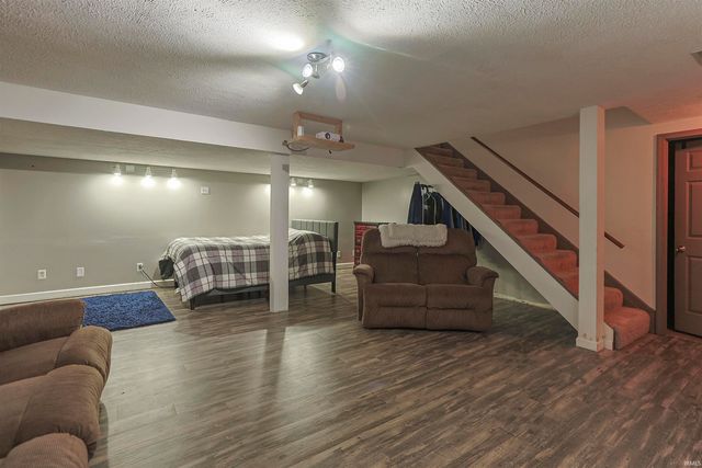 9539 Sunnyside Drive, Plymouth, IN 46563