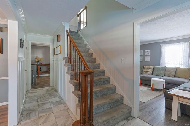 9539 Sunnyside Drive, Plymouth, IN 46563