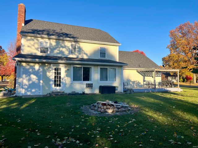 9539 Sunnyside Drive, Plymouth, IN 46563