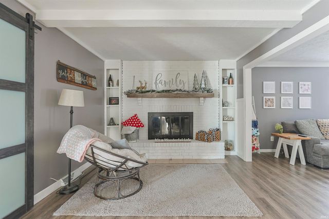 9539 Sunnyside Drive, Plymouth, IN 46563