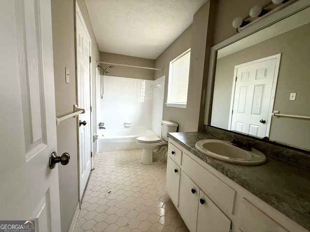 6168 Deans Way, Morrow, GA 30260