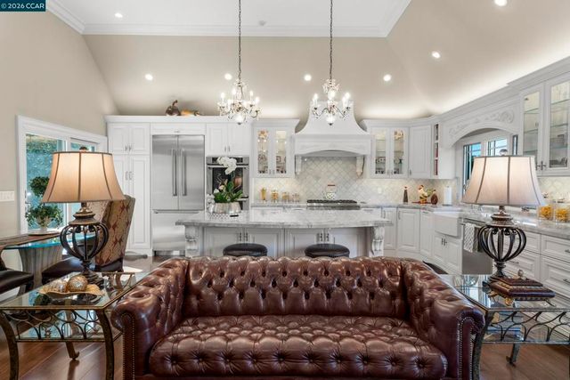 114 Golden Ridge Rd, Alamo, CA 94507