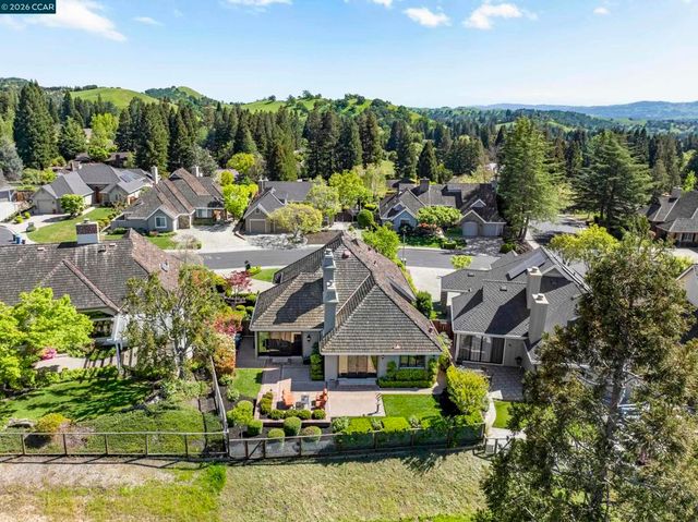 114 Golden Ridge Rd, Alamo, CA 94507