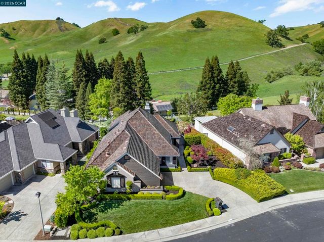 114 Golden Ridge Rd, Alamo, CA 94507