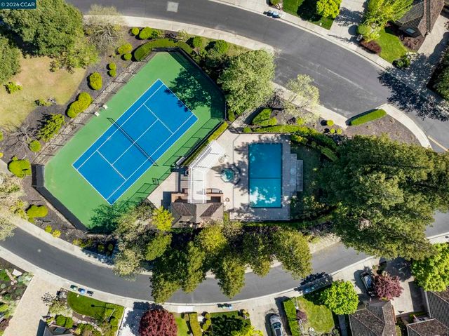 114 Golden Ridge Rd, Alamo, CA 94507