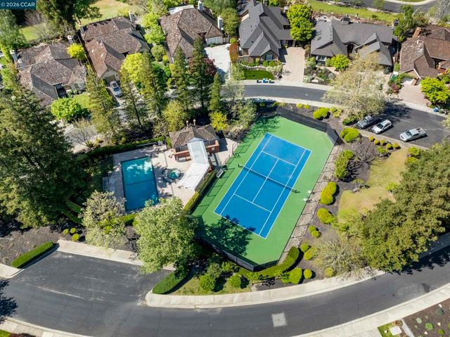 114 Golden Ridge Rd, Alamo, CA 94507