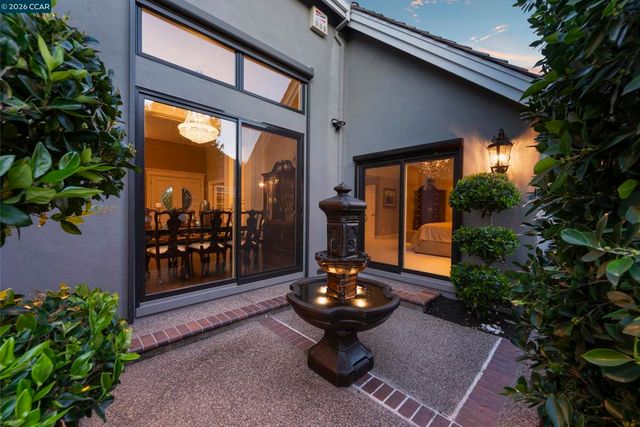 114 Golden Ridge Rd, Alamo, CA 94507