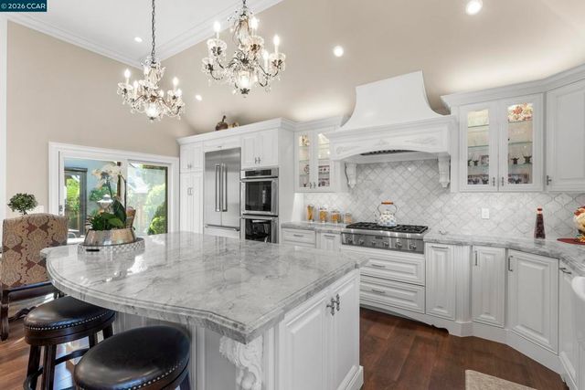 114 Golden Ridge Rd, Alamo, CA 94507