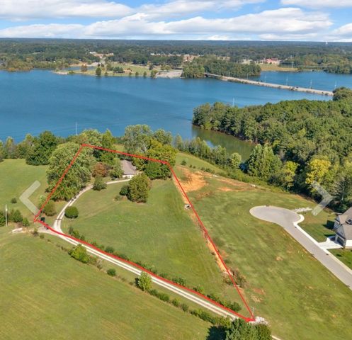 1000 N Vine St, Winchester, TN 37398