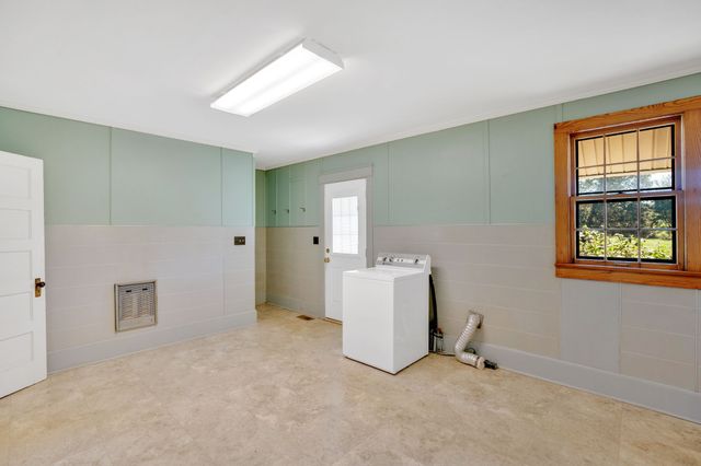 1000 N Vine St, Winchester, TN 37398