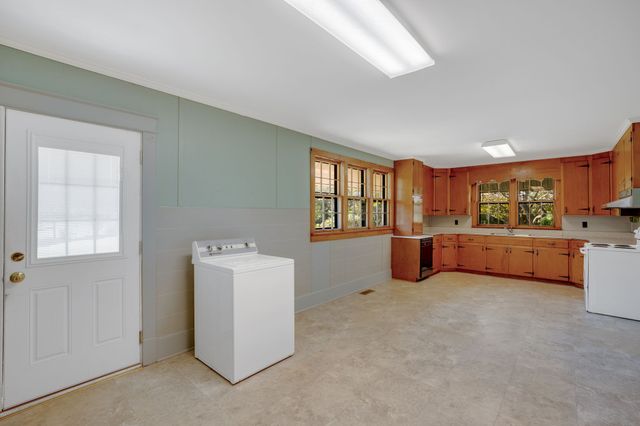 1000 N Vine St, Winchester, TN 37398