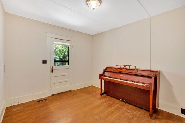 1000 N Vine St, Winchester, TN 37398