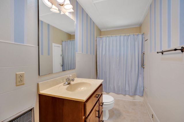 1000 N Vine St, Winchester, TN 37398