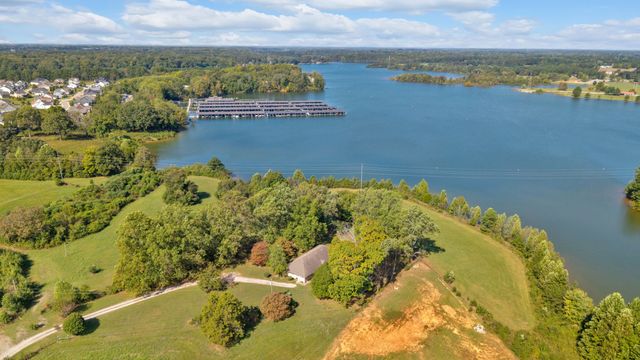 1000 N Vine St, Winchester, TN 37398