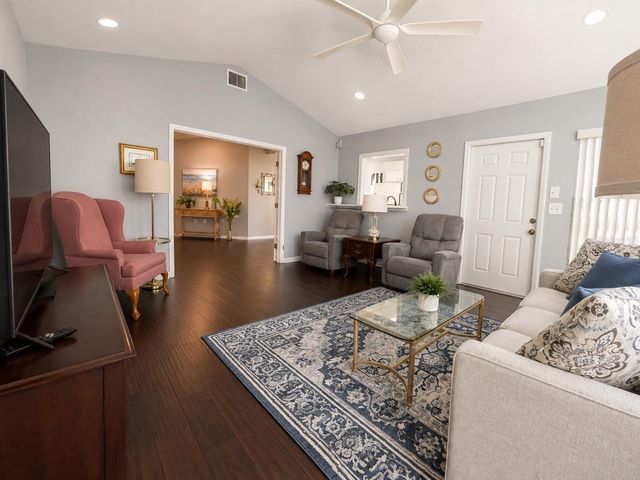 2228 GRAND CYPRESS DRIVE, Lakeland, FL 33810