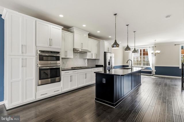 22462 CAMBRIDGEPORT SQ, Ashburn, VA 20148