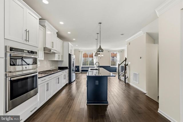 22462 CAMBRIDGEPORT SQ, Ashburn, VA 20148