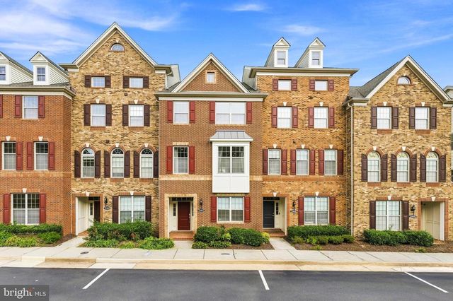 22462 CAMBRIDGEPORT SQ, Ashburn, VA 20148