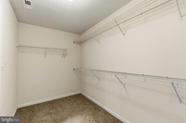 22462 CAMBRIDGEPORT SQ, Ashburn, VA 20148
