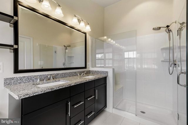 22462 CAMBRIDGEPORT SQ, Ashburn, VA 20148
