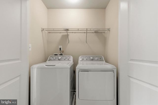 22462 CAMBRIDGEPORT SQ, Ashburn, VA 20148