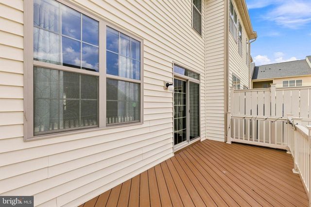 22462 CAMBRIDGEPORT SQ, Ashburn, VA 20148