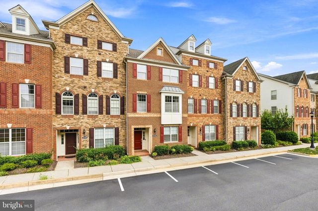 22462 CAMBRIDGEPORT SQ, Ashburn, VA 20148