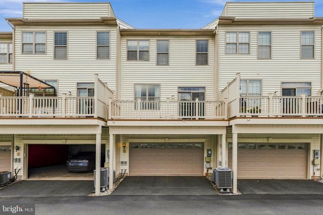 22462 CAMBRIDGEPORT SQ, Ashburn, VA 20148