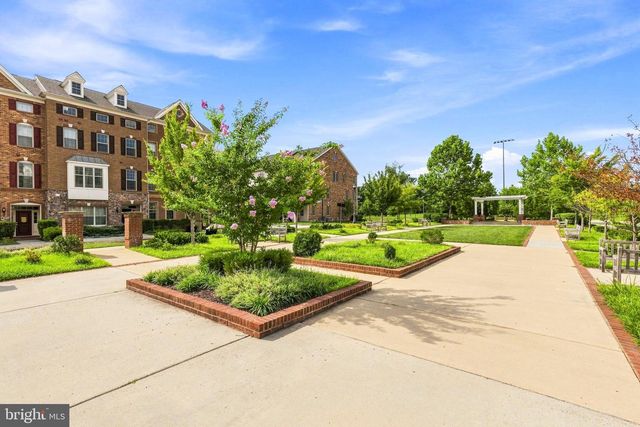 22462 CAMBRIDGEPORT SQ, Ashburn, VA 20148