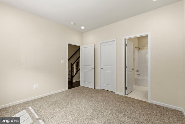 22462 CAMBRIDGEPORT SQ, Ashburn, VA 20148