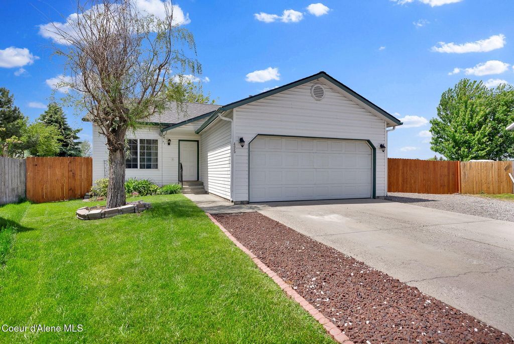 425 N Megan St, Post Falls, ID 83854
